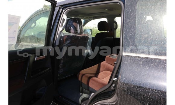 Buy Import Toyota Land Cruiser Black Car in Import - Dubai in Ayeyarwady Buy Import Toyota Land Cruiser Black Car in Import - Dubai in Ayeyarwady