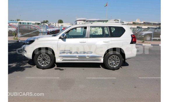Buy Import Toyota Prado White Car in Import - Dubai in Ayeyarwady Buy Import Toyota Prado White Car in Import - Dubai in Ayeyarwady