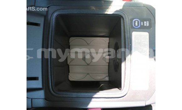 Buy Import Toyota Prado White Car in Import - Dubai in Ayeyarwady Buy Import Toyota Prado White Car in Import - Dubai in Ayeyarwady