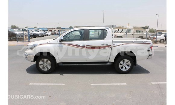 Buy Import Toyota Hilux White Car in Import - Dubai in Ayeyarwady Buy Import Toyota Hilux White Car in Import - Dubai in Ayeyarwady