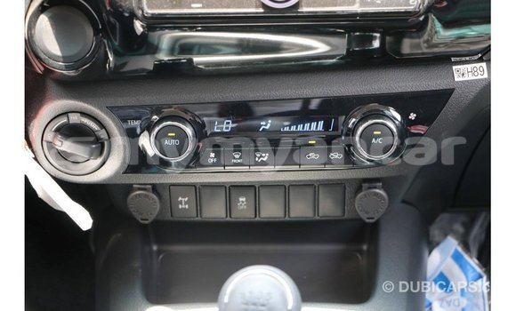 Buy Import Toyota Hilux White Car in Import - Dubai in Ayeyarwady Buy Import Toyota Hilux White Car in Import - Dubai in Ayeyarwady