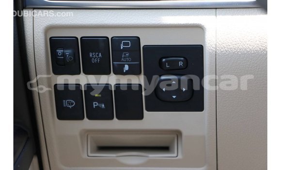 Buy Import Toyota Land Cruiser White Car in Import - Dubai in Ayeyarwady Buy Import Toyota Land Cruiser White Car in Import - Dubai in Ayeyarwady