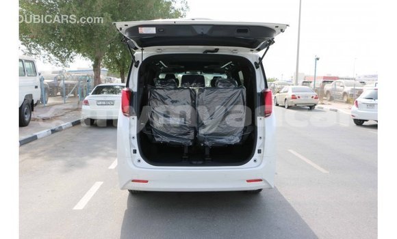 Buy Import Toyota Alphard White Car in Import - Dubai in Ayeyarwady Buy Import Toyota Alphard White Car in Import - Dubai in Ayeyarwady