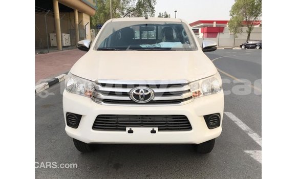 Buy Import Toyota Hilux White Car in Import - Dubai in Ayeyarwady Buy Import Toyota Hilux White Car in Import - Dubai in Ayeyarwady
