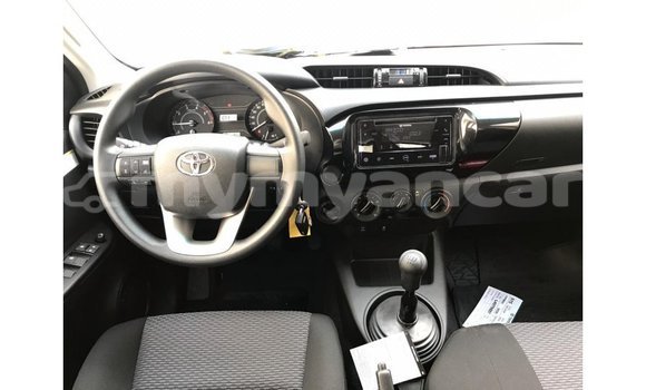 Buy Import Toyota Hilux White Car in Import - Dubai in Ayeyarwady Buy Import Toyota Hilux White Car in Import - Dubai in Ayeyarwady