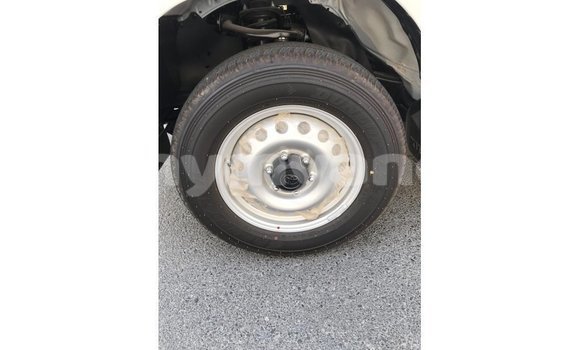 Buy Import Toyota Hilux White Car in Import - Dubai in Ayeyarwady Buy Import Toyota Hilux White Car in Import - Dubai in Ayeyarwady