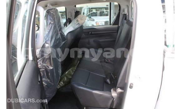 Buy Import Toyota Hilux White Car in Import - Dubai in Ayeyarwady Buy Import Toyota Hilux White Car in Import - Dubai in Ayeyarwady
