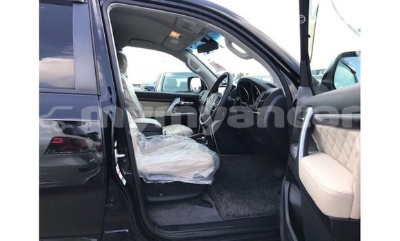 Acheter Import Voiture Toyota Land Cruiser Noir à Import - Dubai, #<Region:0x000000000c5121b8> Acheter Import Voiture Toyota Land Cruiser Noir à Import - Dubai, #<Region:0x000000000c5121b8>