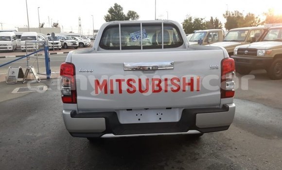Buy Import Mitsubishi L200 White Car in Import - Dubai in Ayeyarwady Buy Import Mitsubishi L200 White Car in Import - Dubai in Ayeyarwady