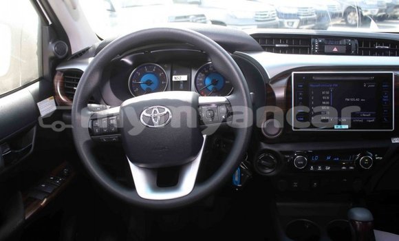 Acheter Import Voiture Toyota Hilux Blanc à Import - Dubai, #<Region:0x000000000c5121b8> Acheter Import Voiture Toyota Hilux Blanc à Import - Dubai, #<Region:0x000000000c5121b8>
