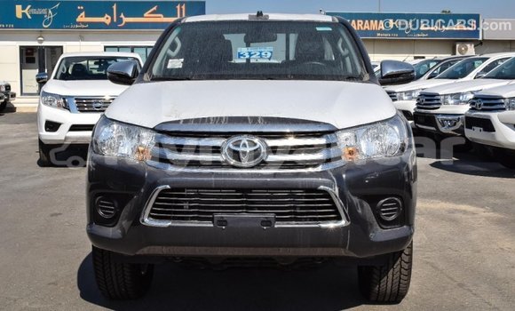Buy Import Toyota Hilux Other Car in Import - Dubai in Ayeyarwady Buy Import Toyota Hilux Other Car in Import - Dubai in Ayeyarwady