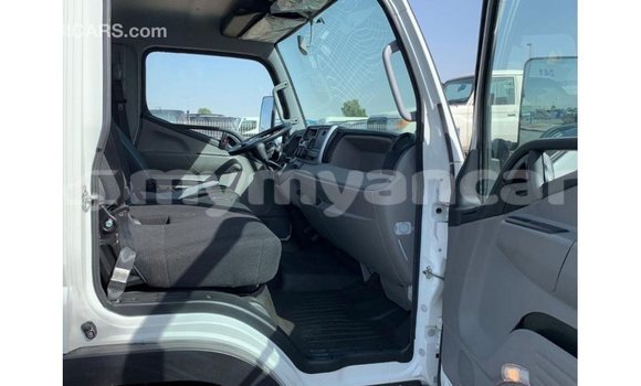 Buy Import Mitsubishi i White Car in Import - Dubai in Ayeyarwady Buy Import Mitsubishi i White Car in Import - Dubai in Ayeyarwady