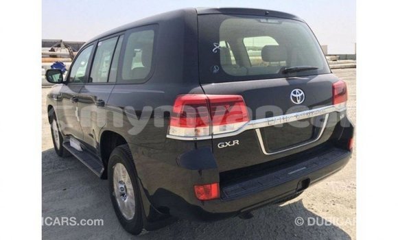 Buy Import Toyota Land Cruiser Black Car in Import - Dubai in Ayeyarwady Buy Import Toyota Land Cruiser Black Car in Import - Dubai in Ayeyarwady