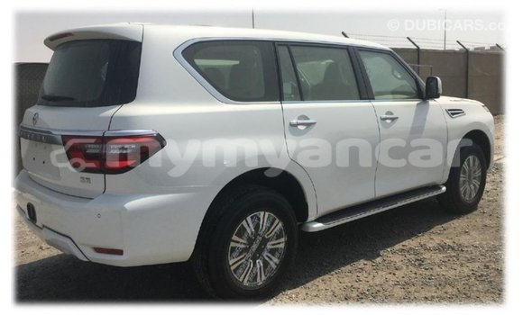 သွင်းကုန် Nissan Patrol White ကား Import - Dubai Ayeyarwady သွင်းကုန် Nissan Patrol White ကား Import - Dubai Ayeyarwady