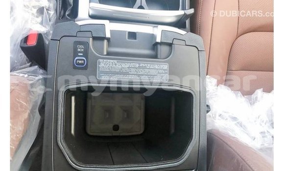 Buy Import Toyota Land Cruiser Black Car in Import - Dubai in Ayeyarwady Buy Import Toyota Land Cruiser Black Car in Import - Dubai in Ayeyarwady