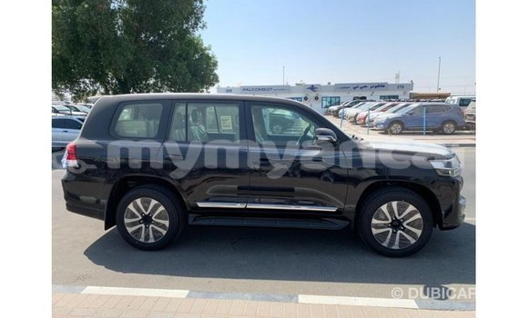 Buy Import Toyota Land Cruiser Black Car in Import - Dubai in Ayeyarwady Buy Import Toyota Land Cruiser Black Car in Import - Dubai in Ayeyarwady
