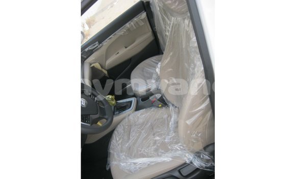 သွင်းကုန် Hyundai Elantra White ကား Import - Dubai Ayeyarwady သွင်းကုန် Hyundai Elantra White ကား Import - Dubai Ayeyarwady