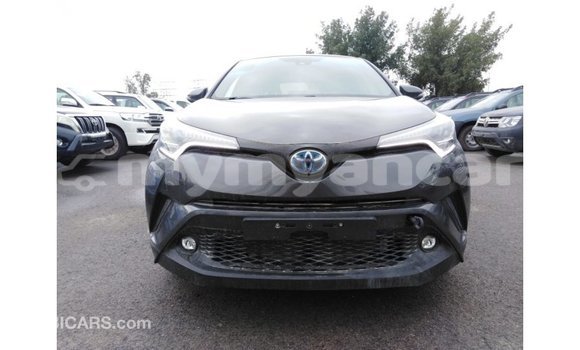 Buy Import Toyota C-HR Other Car in Import - Dubai in Ayeyarwady Buy Import Toyota C-HR Other Car in Import - Dubai in Ayeyarwady