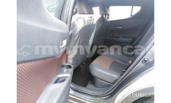 Buy Import Toyota C-HR Other Car in Import - Dubai in Ayeyarwady Buy Import Toyota C-HR Other Car in Import - Dubai in Ayeyarwady