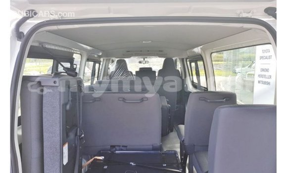 Buy Import Toyota Hiace White Car in Import - Dubai in Ayeyarwady Buy Import Toyota Hiace White Car in Import - Dubai in Ayeyarwady