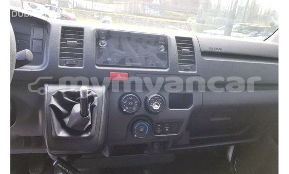 Buy Import Toyota Hiace White Car in Import - Dubai in Ayeyarwady Buy Import Toyota Hiace White Car in Import - Dubai in Ayeyarwady