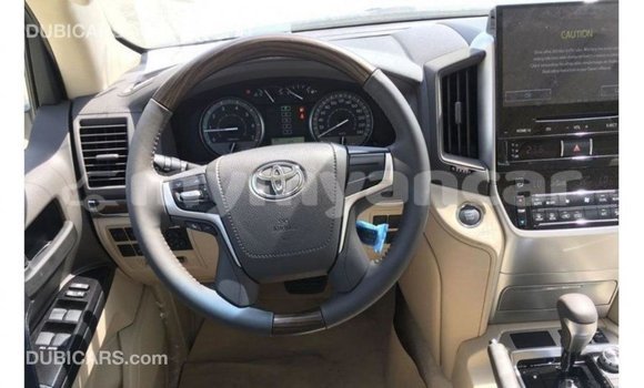 Buy Import Toyota Land Cruiser Black Car in Import - Dubai in Ayeyarwady Buy Import Toyota Land Cruiser Black Car in Import - Dubai in Ayeyarwady