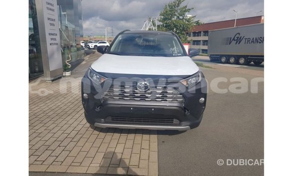 Buy Import Toyota 4Runner Other Car in Import - Dubai in Ayeyarwady Buy Import Toyota 4Runner Other Car in Import - Dubai in Ayeyarwady