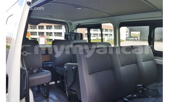 Buy Import Toyota Hiace White Car in Import - Dubai in Ayeyarwady Buy Import Toyota Hiace White Car in Import - Dubai in Ayeyarwady