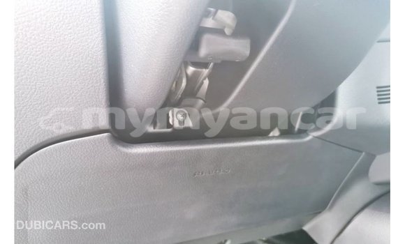 Buy Import Toyota Hilux Other Car in Import - Dubai in Ayeyarwady Buy Import Toyota Hilux Other Car in Import - Dubai in Ayeyarwady