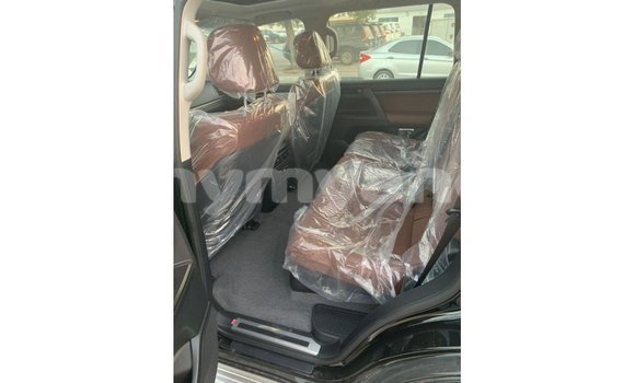 Buy Import Toyota Land Cruiser Black Car in Import - Dubai in Ayeyarwady Buy Import Toyota Land Cruiser Black Car in Import - Dubai in Ayeyarwady
