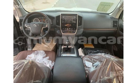 Buy Import Toyota Land Cruiser Black Car in Import - Dubai in Ayeyarwady Buy Import Toyota Land Cruiser Black Car in Import - Dubai in Ayeyarwady