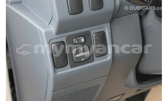 သွင်းကုန် Toyota Land Cruiser Beige ကား Import - Dubai Ayeyarwady သွင်းကုန် Toyota Land Cruiser Beige ကား Import - Dubai Ayeyarwady