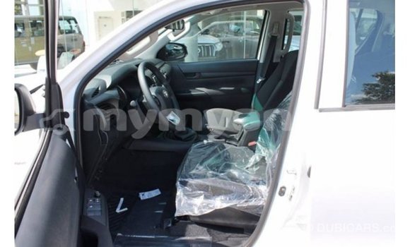 Acheter Import Voiture Toyota Hilux Blanc à Import - Dubai, #<Region:0x000000000c5121b8> Acheter Import Voiture Toyota Hilux Blanc à Import - Dubai, #<Region:0x000000000c5121b8>