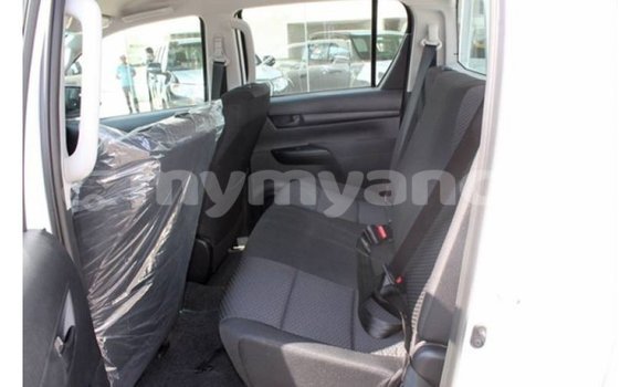 Acheter Import Voiture Toyota Hilux Blanc à Import - Dubai, #<Region:0x000000000c5121b8> Acheter Import Voiture Toyota Hilux Blanc à Import - Dubai, #<Region:0x000000000c5121b8>