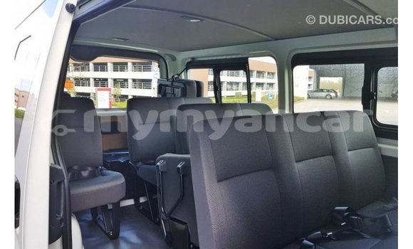 Buy Import Toyota Hiace White Car in Import - Dubai in Ayeyarwady Buy Import Toyota Hiace White Car in Import - Dubai in Ayeyarwady