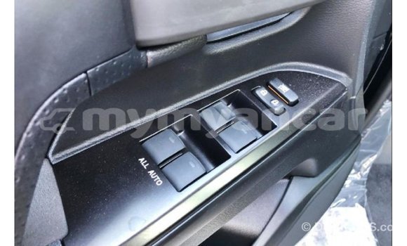 သွင်းကုန် Toyota Land Cruiser Black ကား Import - Dubai Ayeyarwady သွင်းကုန် Toyota Land Cruiser Black ကား Import - Dubai Ayeyarwady