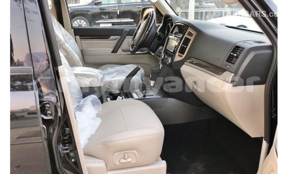 Buy Import Mitsubishi Pajero Black Car in Import - Dubai in Ayeyarwady Buy Import Mitsubishi Pajero Black Car in Import - Dubai in Ayeyarwady