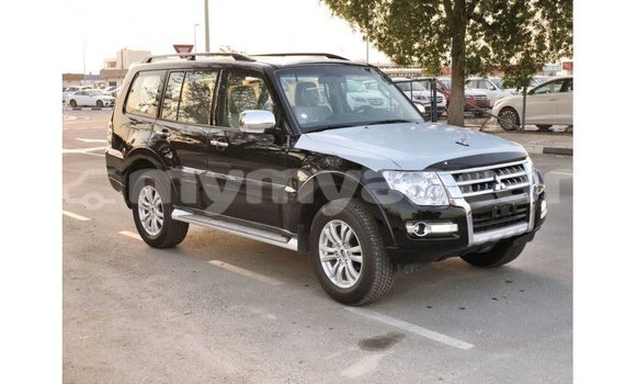 Buy Import Mitsubishi Pajero Black Car in Import - Dubai in Ayeyarwady Buy Import Mitsubishi Pajero Black Car in Import - Dubai in Ayeyarwady