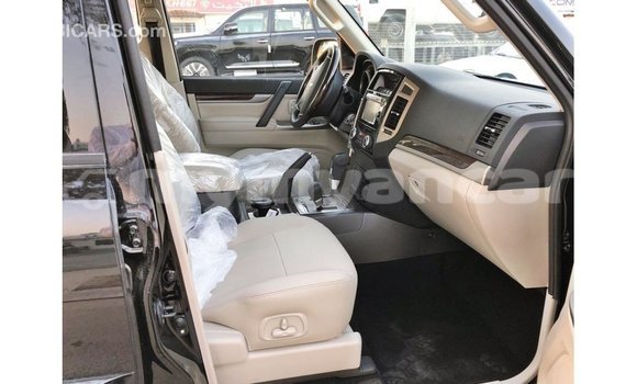 Buy Import Mitsubishi Pajero Black Car in Import - Dubai in Ayeyarwady Buy Import Mitsubishi Pajero Black Car in Import - Dubai in Ayeyarwady