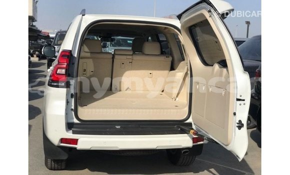 Acheter Import Voiture Toyota Prado Blanc à Import - Dubai, #<Region:0x000000000c5121b8> Acheter Import Voiture Toyota Prado Blanc à Import - Dubai, #<Region:0x000000000c5121b8>