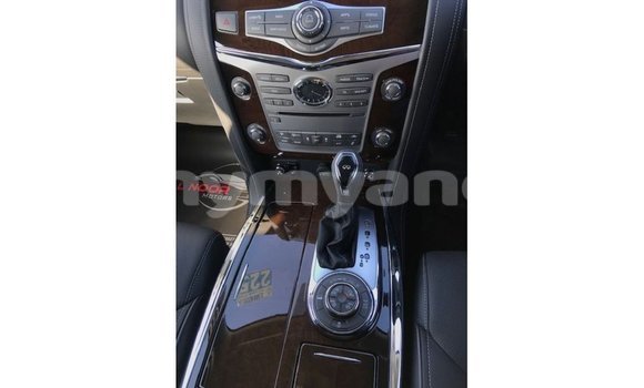 သွင်းကုန် Infiniti Q Black ကား Import - Dubai Ayeyarwady သွင်းကုန် Infiniti Q Black ကား Import - Dubai Ayeyarwady