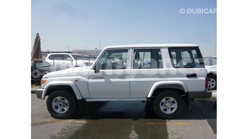 Big with watermark toyota land cruiser ayeyarwady import dubai 2218