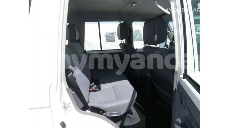 Big with watermark toyota land cruiser ayeyarwady import dubai 2218