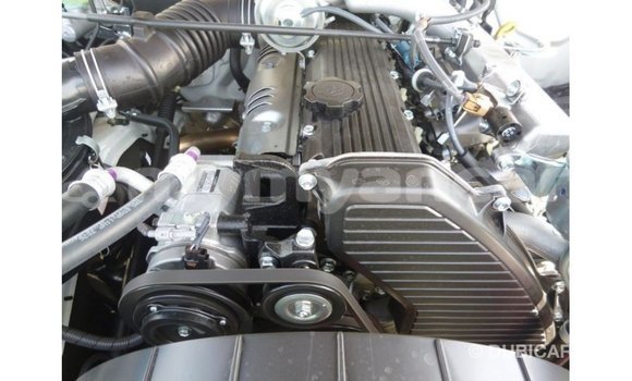 Buy Import Toyota Land Cruiser White Car in Import - Dubai in Ayeyarwady Buy Import Toyota Land Cruiser White Car in Import - Dubai in Ayeyarwady