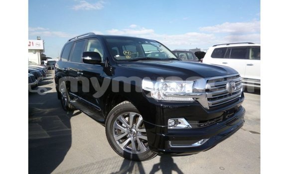 Buy Import Toyota Land Cruiser Black Car in Import - Dubai in Ayeyarwady Buy Import Toyota Land Cruiser Black Car in Import - Dubai in Ayeyarwady