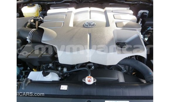 Buy Import Toyota Land Cruiser Black Car in Import - Dubai in Ayeyarwady Buy Import Toyota Land Cruiser Black Car in Import - Dubai in Ayeyarwady