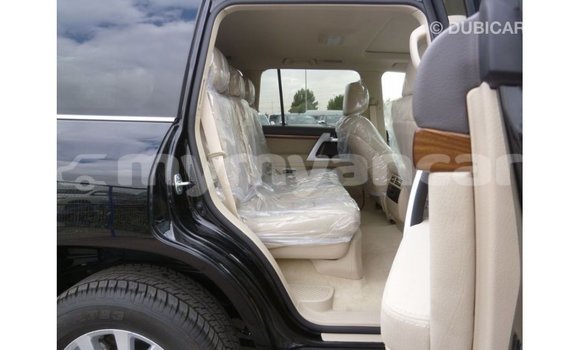Buy Import Toyota Land Cruiser Black Car in Import - Dubai in Ayeyarwady Buy Import Toyota Land Cruiser Black Car in Import - Dubai in Ayeyarwady