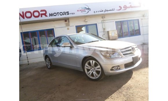 သွင်းကုန် Mercedes-Benz 200 Other ကား Import - Dubai Ayeyarwady သွင်းကုန် Mercedes-Benz 200 Other ကား Import - Dubai Ayeyarwady