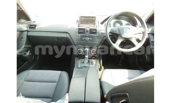 Buy Import Mercedes-Benz 200 Other Car in Import - Dubai in Ayeyarwady Buy Import Mercedes-Benz 200 Other Car in Import - Dubai in Ayeyarwady
