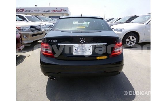 သွင်းကုန် Mercedes-Benz 200 Black ကား Import - Dubai Ayeyarwady သွင်းကုန် Mercedes-Benz 200 Black ကား Import - Dubai Ayeyarwady